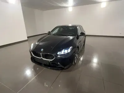 Usata BMW 120 M Sport 163 CV (119 kW) 2025 Sapphire black Utilitaria