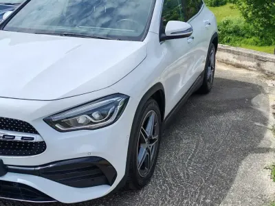 Usata Mercedes GLA200 AMG 166 CV (122 kW) 2022 Bianco SUV