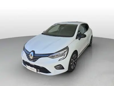 Usata Renault Clio V Techno 94 CV (69 kW) 2023 Bianco ghiaccio Berlina
