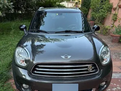 Usata Mini Cooper D Countryman 111 CV (81 kW) 2011 Grigio SUV