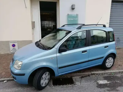 Usata Fiat Panda Dynamic 69 CV (50 kW) 2011 Blu/azzurro Utilitaria