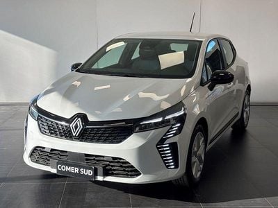 Begagnad Renault Clio V Evolution 143 HK (105 kW) 2025 Vit Halvkombi