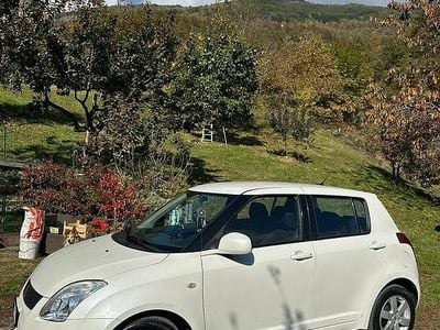 Usata Suzuki Swift 2009 Bianco Utilitaria