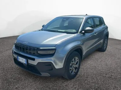 Nuova Jeep Avenger Longitude 101 CV (74 kW) 2026 Grigio SUV