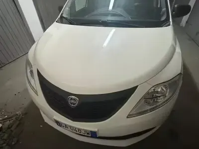 Usata Lancia Ypsilon