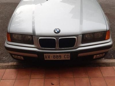 Usata BMW 316 102 CV (75 kW) 1997 Grigio Berlina
