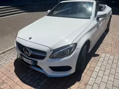 Usata Mercedes C220 170 CV (125 kW) 2017 Bianco Cabrio