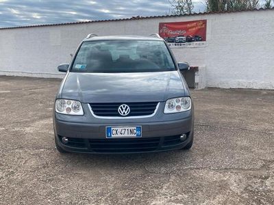 VW Touran