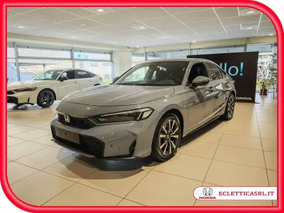 Nuova Honda Civic Elegance 143 CV (105 kW) 2026 Sonic grey Berlina