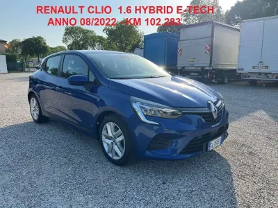 Usata Renault Clio V 91 CV (66 kW) 2022 Terqh  blu ferro Berlina