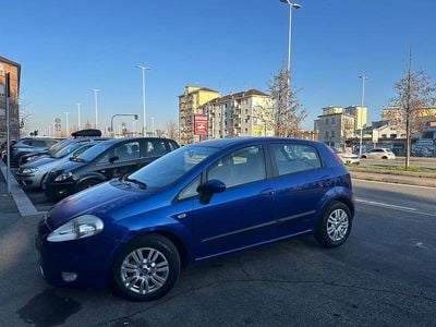 Usata Fiat Grande Punto Dynamic 65 CV (47 kW) 2006 Blu Utilitaria