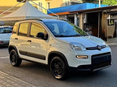 Gebraucht Fiat Panda 4x4 S 85 PS (62 kW) 2019 Weiß Kleinwagen