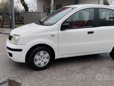 Usata Fiat Panda 54 CV (39 kW) 2005 Bianco Utilitaria