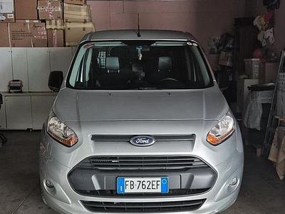 Usata Ford Transit 115 CV (84 kW) 2015 Grigio Station wagon