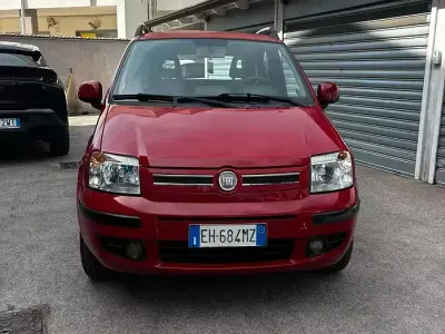 Usata Fiat Panda Classica 80 CV (58 kW) 2012 Rosso Utilitaria