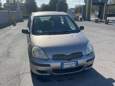 usata Toyota Yaris YarisI 2003 3p 1.0 Sol