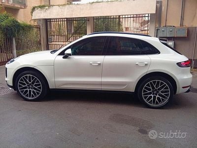 Bianco Usata 2019 Porsche Macan SUV | 43.999 € (Buon prezzo)