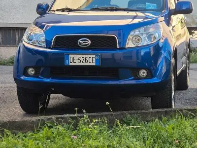 Usata Daihatsu Terios 105 CV (77 kW) 2007 Blu SUV