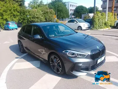 Usata BMW 118 M Sport 150 CV (110 kW) 2021 Grigio Utilitaria