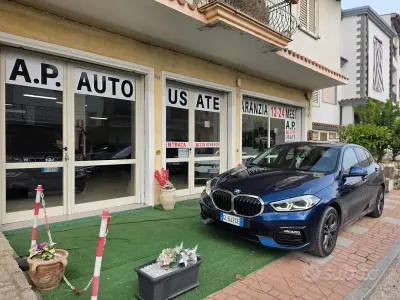 Usata BMW 120 Luxury Line 190 CV (139 kW) 2020 Blu Berlina