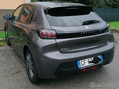 usata Peugeot 208 Versione Autocarro