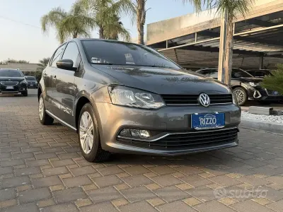 Usata VW Polo 90 CV (66 kW) 2017 Grigio Berlina