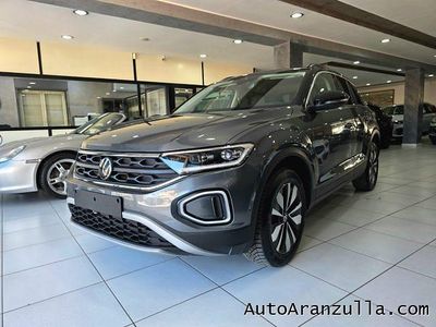 Usata VW T-Roc Style 150 CV (110 kW) 2025 Grigio scuro SUV