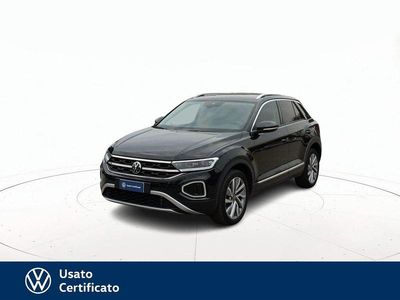 Usata VW T-Roc Style 150 CV (110 kW) 2022 Nero / pastello SUV