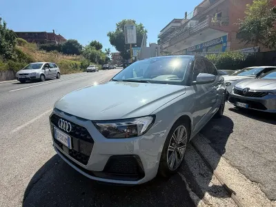 Usata Audi A1 Sportback Ambiente 95 CV (69 kW) 2021 Grey marine Utilitaria