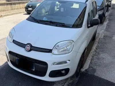 Usata Fiat Panda Easy 69 CV (50 kW) 2015 Utilitaria