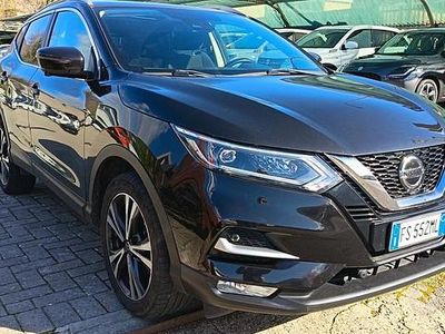 Usata Nissan Qashqai Tekna 131 CV (96 kW) 2018 Nero SUV