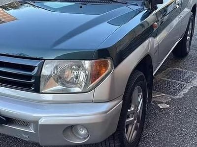 Usata Mitsubishi Pajero 114 CV (83 kW) 2004 Verde SUV