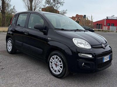 Usata Fiat Panda Lounge 69 CV (50 kW) 2017 Nero Utilitaria
