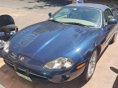 Jaguar XK8