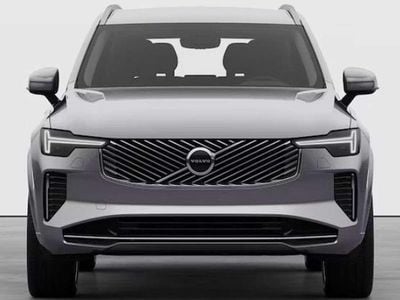 Nuova Volvo XC90 Core 235 CV (172 kW) 2025 Blu/azzurro SUV