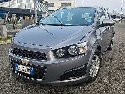 Usata Chevrolet Aveo LS 86 CV (63 kW) 2012 Grigio Berlina