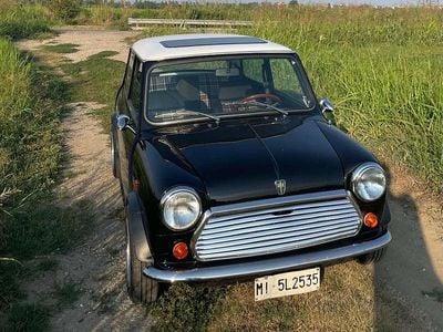 Usata Mini 1000 45 CV (33 kW) 1989 Nero Utilitaria