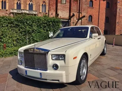Usata Rolls Royce Phantom 460 CV (338 kW) 2007 Bianco Berlina