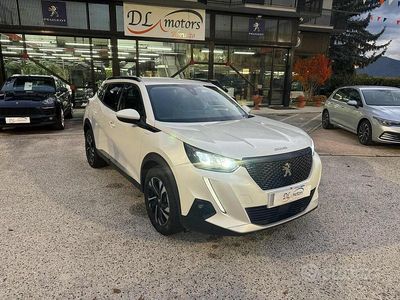 Usata Peugeot 2008 Allure 131 CV (96 kW) 2021 Bianco SUV