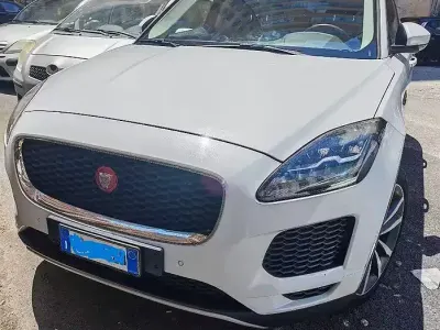 Usata Jaguar E-Pace 179 CV (131 kW) 2018 Bianco SUV