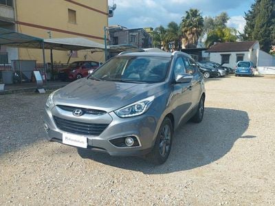 Usata Hyundai ix35 Xpossible 115 CV (84 kW) 2015 Grigio SUV