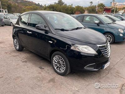 usata Lancia Ypsilon GPL VALIDO CASA MADRE 2014