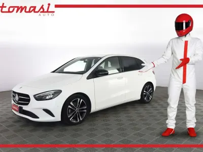 Usata Mercedes B200 150 CV (110 kW) 2020 Bianco polare Utilitaria