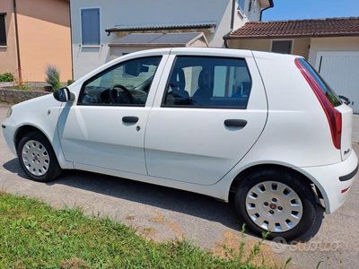 usata Fiat Punto 3ª serie - 2011