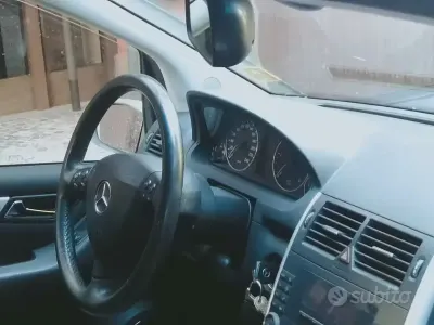 Usata Mercedes A180