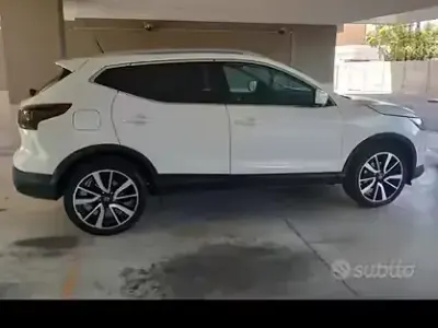 Usata Nissan Qashqai 110 CV (80 kW) 2014 Bianco SUV