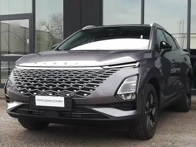 Usata Omoda 5 147 CV (108 kW) 2025 Grigio SUV