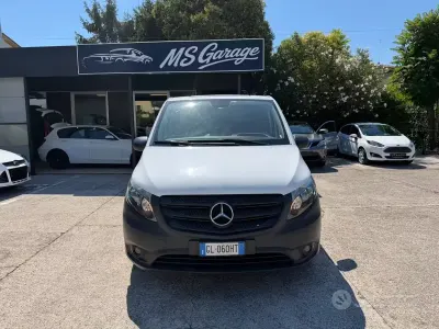 Usata Mercedes Vito 136 CV (100 kW) 2022 Bianco Furgone