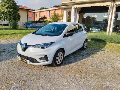 Usata Renault Zoe Life 50 kW (69 CV) 2021 Bianco Utilitaria