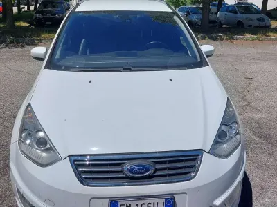 Usata Ford Galaxy Titanium 163 CV (119 kW) 2012 Bianco Monovolume